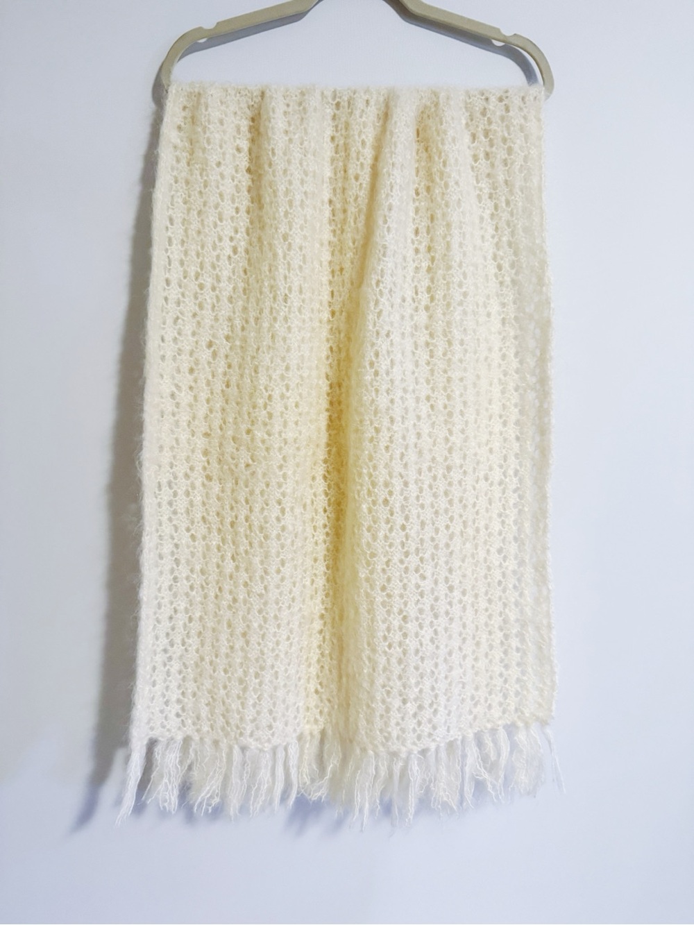 Handmade Cream Vintage Knit Scarf